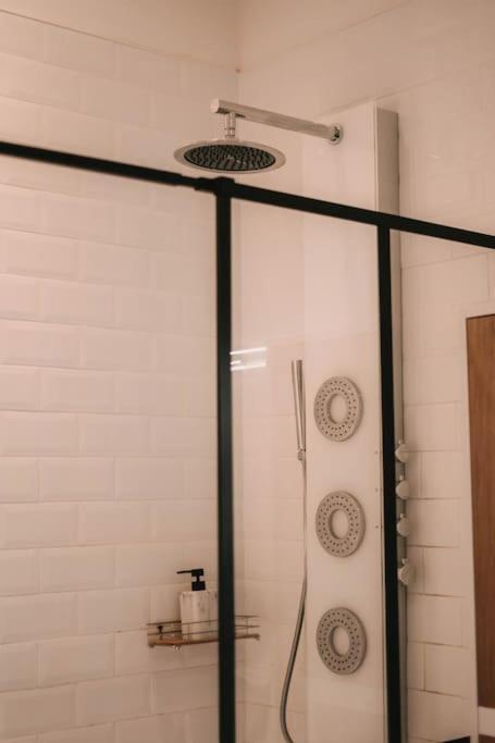 Ultimate Comfort ! Jacuzzi & Sauna. Besançon Exterior foto
